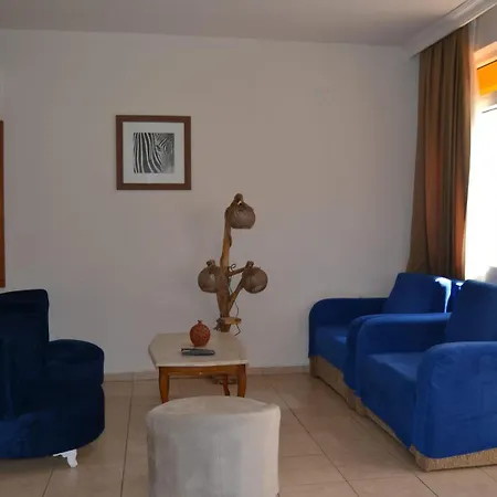Safari Suit Aparthotel